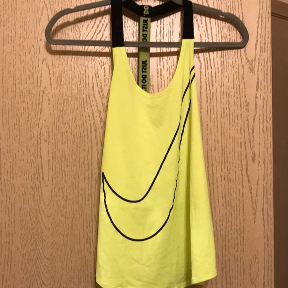 Nike Racerback Tank Size M - Picture 1 of 3